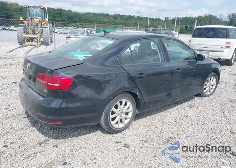 2015 Volkswagen Jetta 1.8T Se z USA, uszkodzony, nr VIN 3VWD17AJ4FM353231